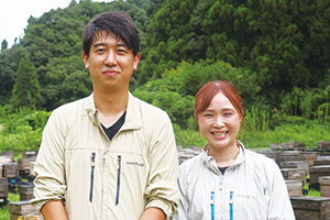 養蜂家　橋元 友哉さん　かおりさん