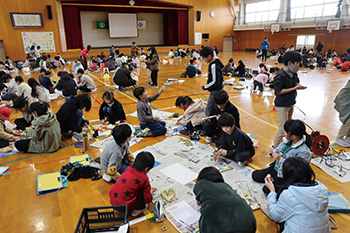 アート制作の様子