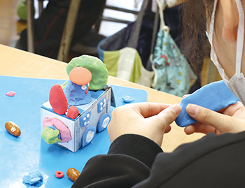 アート制作の様子