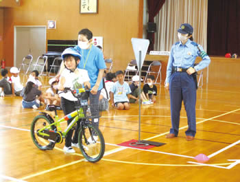 交通安全教室の様子