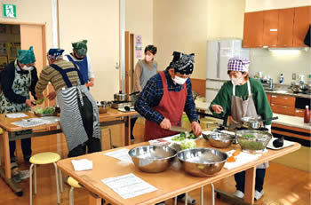 男の料理教室の様子