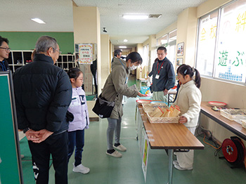 小瀬小学校　おいしいよ小瀬のそら豆甘納豆