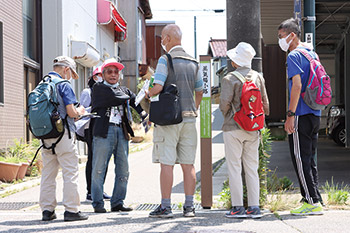 春の大野町商店街と中之口河畔まち歩き